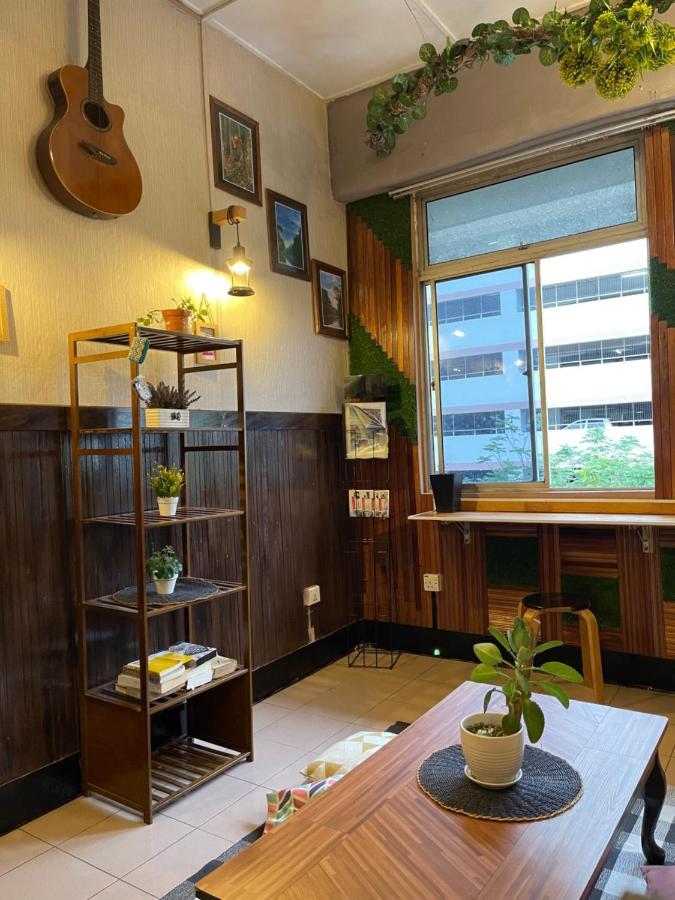 Хостел Escape Backpackers Kk Кота-Кинабалу Экстерьер фото